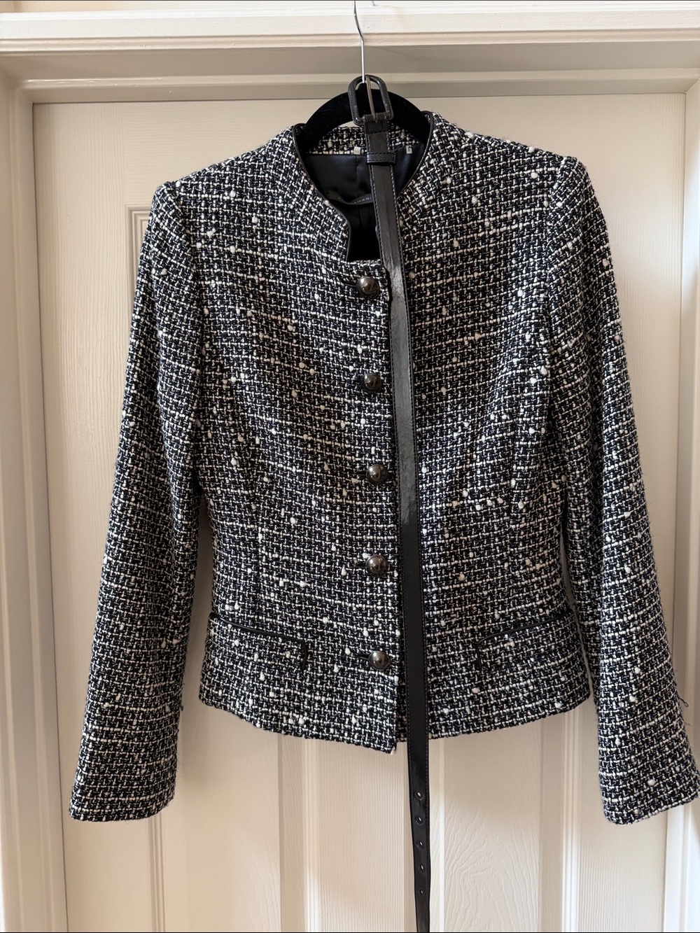 Elie Tahari Black & White Tweed Blazer